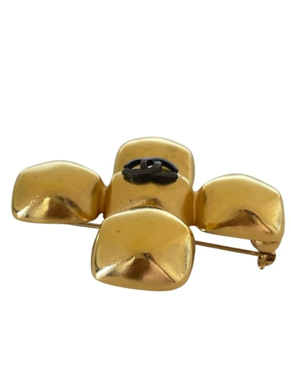 Chanel Vintage Brooch 98 Metal Gold